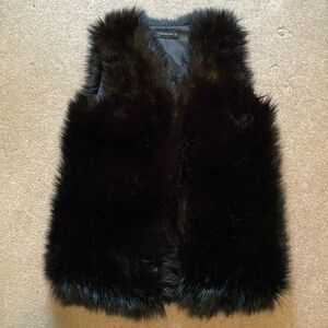 Oversized faux fur vest